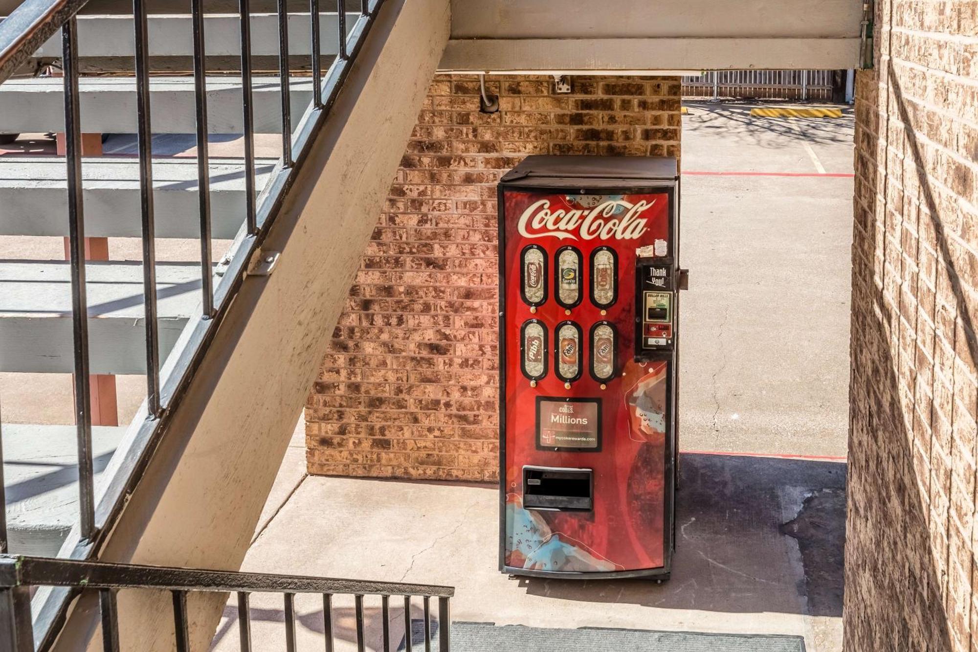 Motel 6-Arlington, Tx - Uta Dış mekan fotoğraf